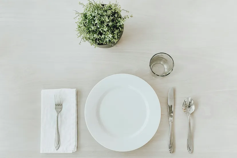 Detalle de mesa con cristalería